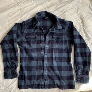 Patagonia Flannel Button Up - 100% Organic Cotton